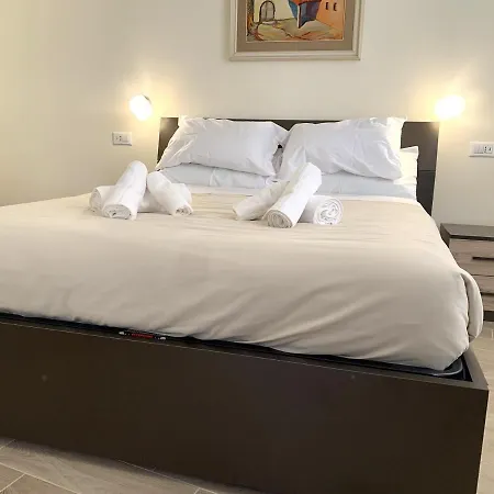 Gasthuis Domo Achenza 3*