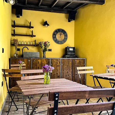 Domo Achenza Πανσιόν 3*