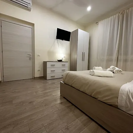Gasthuis Domo Achenza 3*