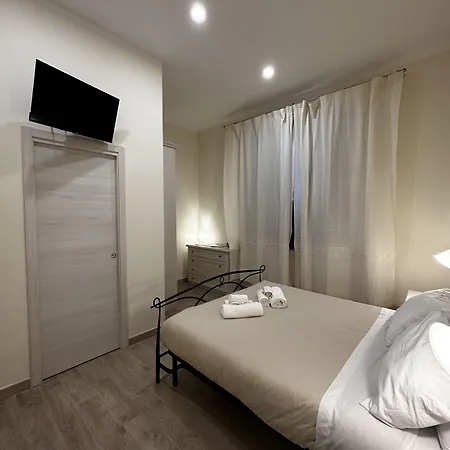 Guest house Domo Achenza 3*